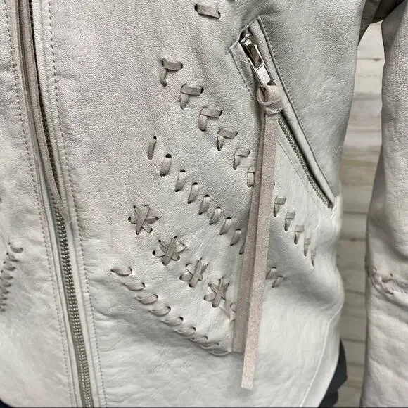 BlankNYC Moto Faux Leather Jacket Womens Size M Gray Lacing Fringe Zip Front - Picture 5 of 16